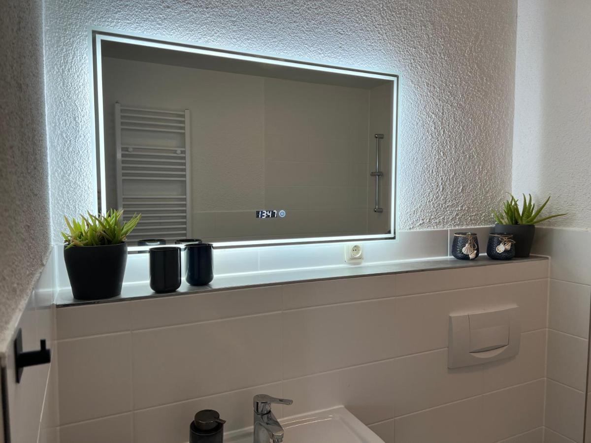 Apartment Juna Mit Tg Stellplatz 莱比锡 外观 照片